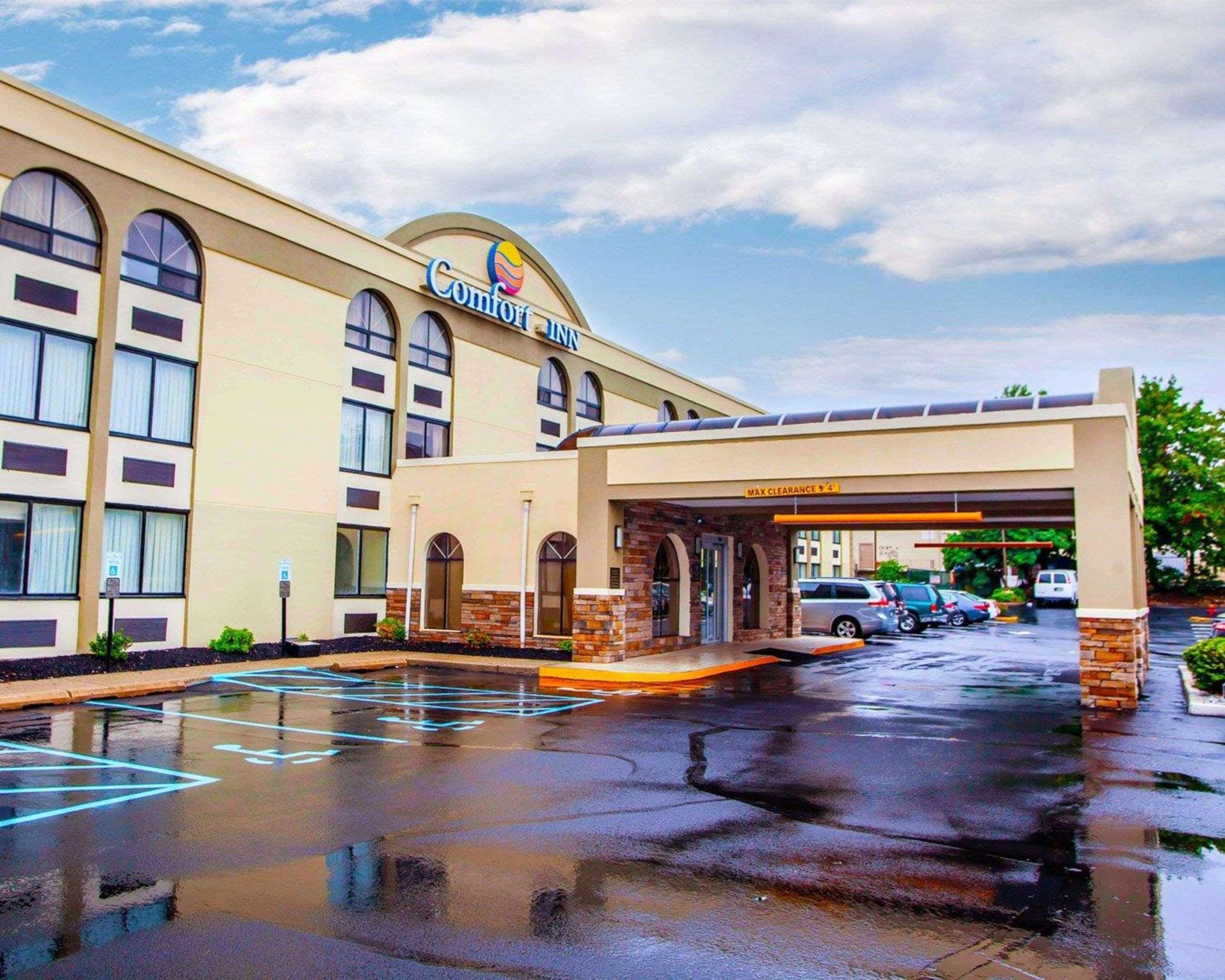 Comfort Inn Edison - New Brunswick Exterior photo